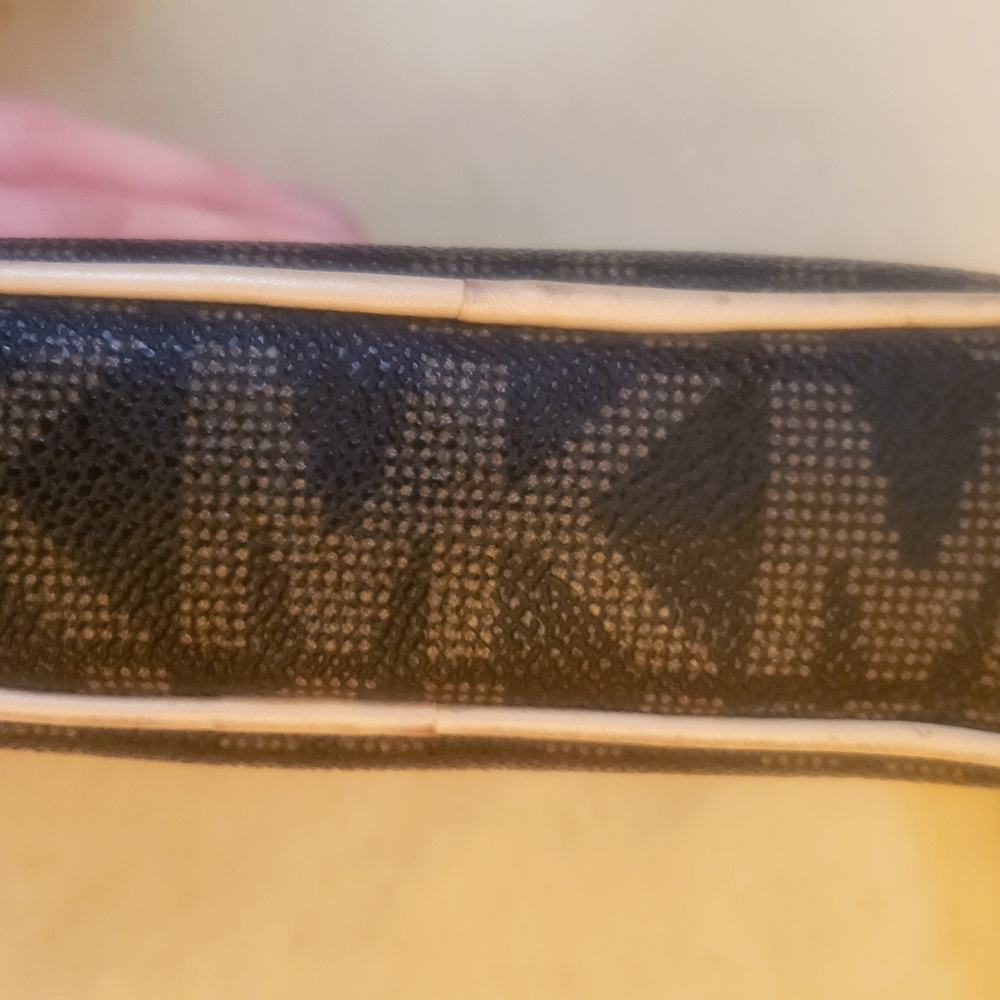 Purse - Picture 5 of 8